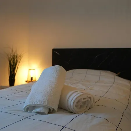 Maison Relaxante Pour 6 Personnes Proche De Givet בית נופש Vireux-Molhain