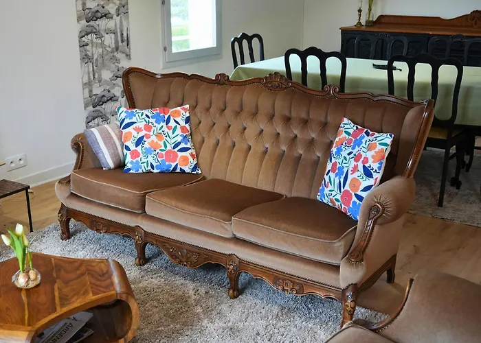 Holiday home Maison Relaxante Pour 6 Personnes Proche De Givet *