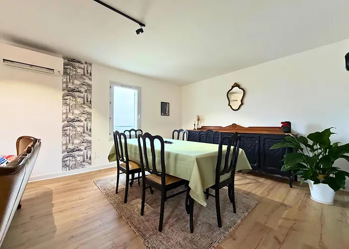 Holiday home Maison Relaxante Pour 6 Personnes Proche De Givet