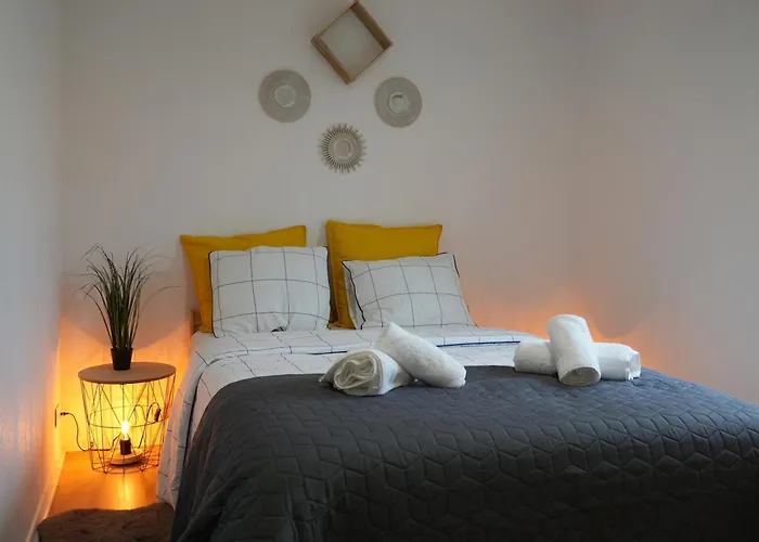 Holiday home Maison Relaxante Pour 6 Personnes Proche De Givet Vireux-Molhain